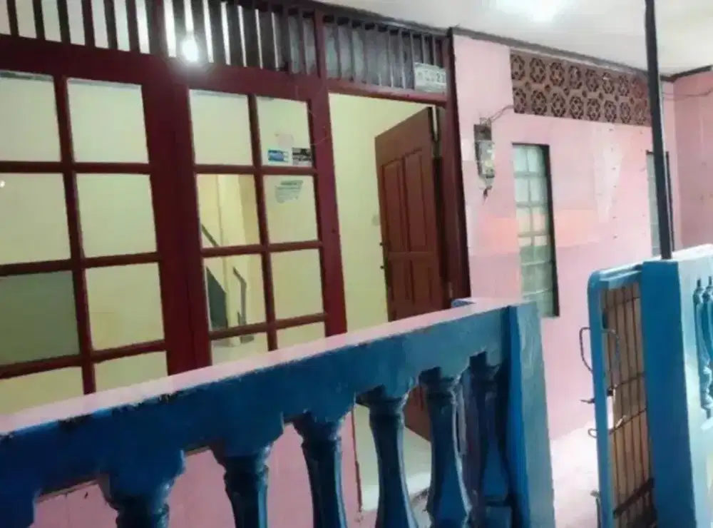 Dikontrakan rumah kayumanis