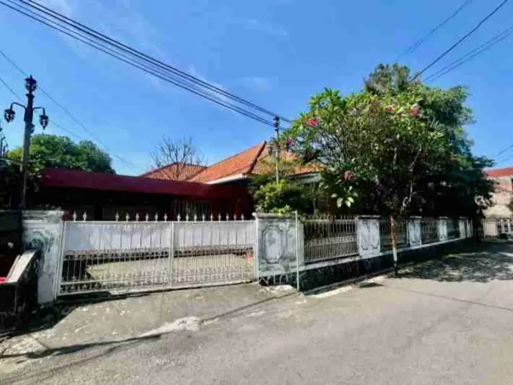rumah lama lokasi strategis pasar minggu