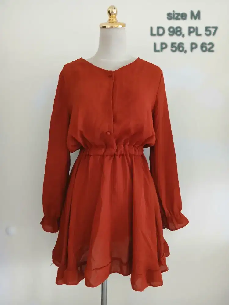 Baju dress gaun mini size M, preloved