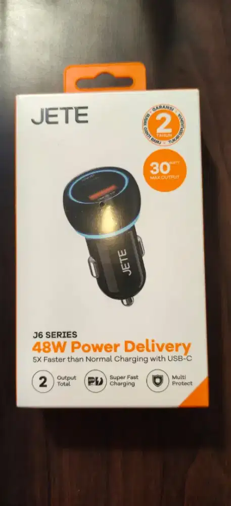 JETE J6 Car Charger Dual Output 48W Type C PD & QC 3.0 with LED Light