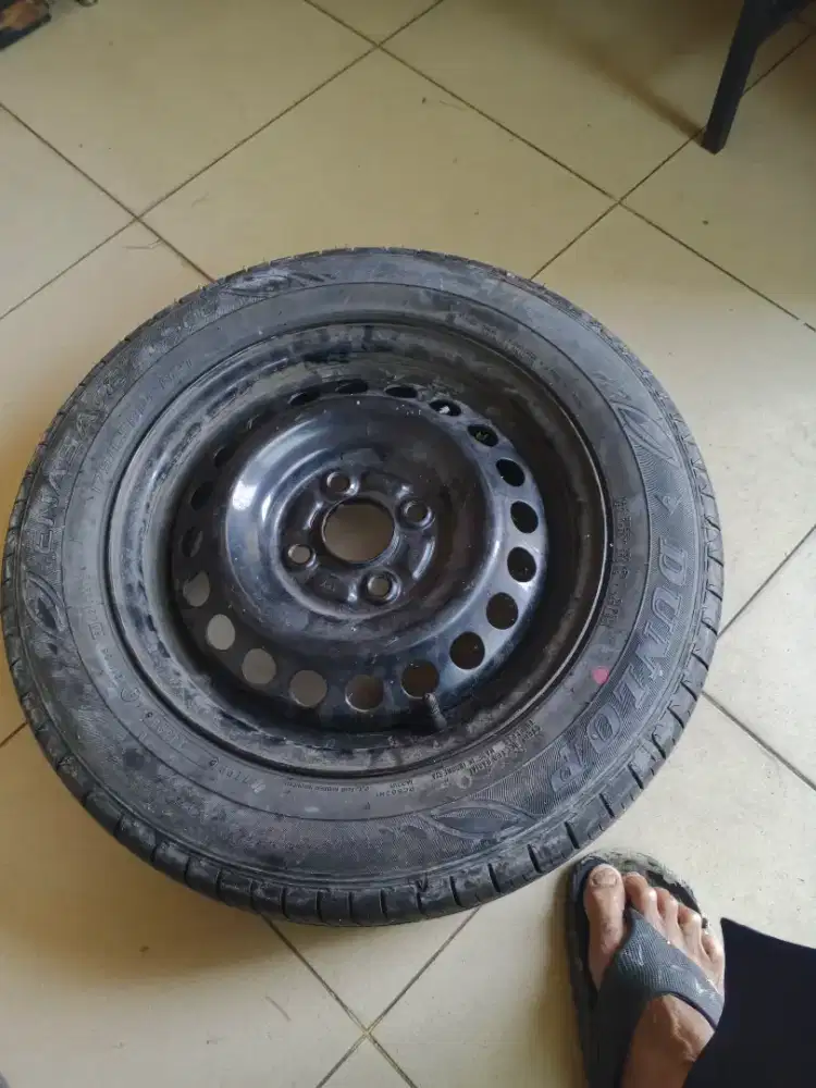 Jual ban kondisi sesuai difoto
