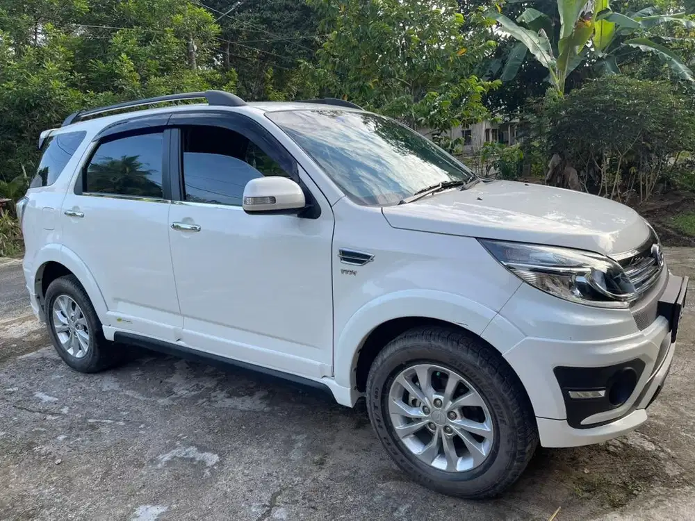2015 Daihatsu Terios R adveture Manual