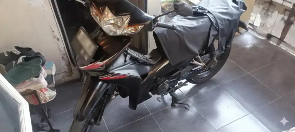 Dijual Honda Revo 2011 110C