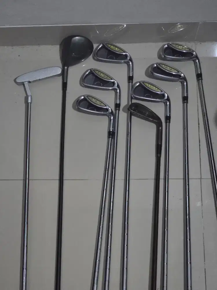 Set Golf Iron Set + Wood 3 + Putter