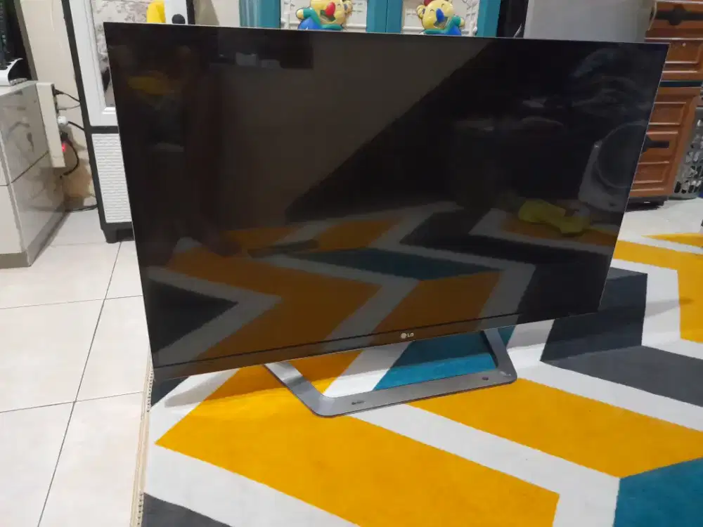 TV LG 3D Smart TV 42 Inch Minus Blank