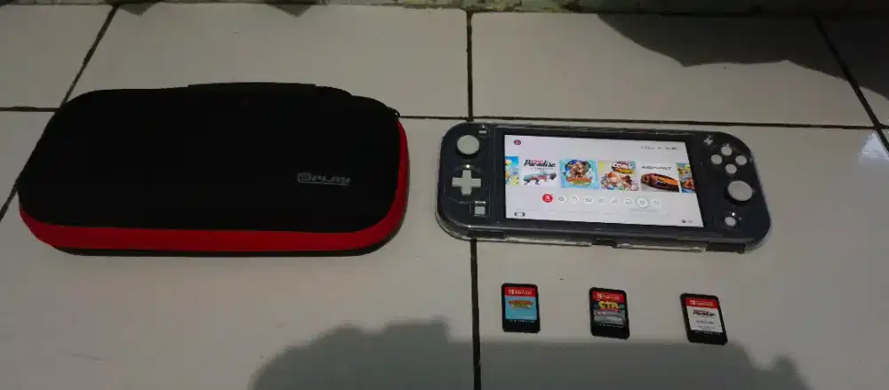 Nintendo Switch Lite OFW Bandling 3 Kaset