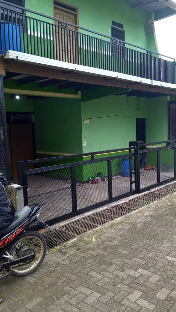 Disewakan Rumah 3 KM