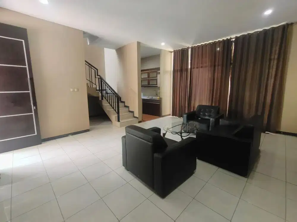 DIjual RUmah Siap Huni, Hadap Utara, 3 Kamar Tidur, Cimahi