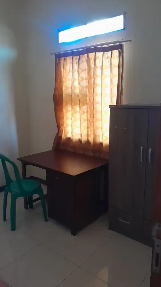 Kost putri Erwin