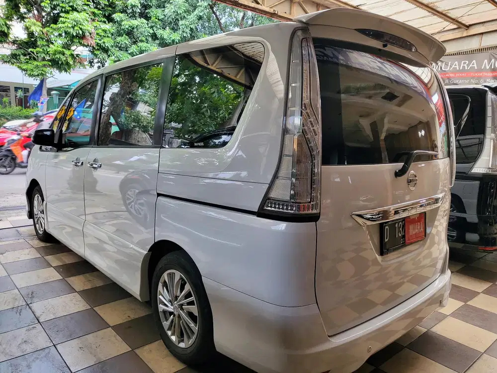 Nissan Serena 2017 HWS SUNROOF