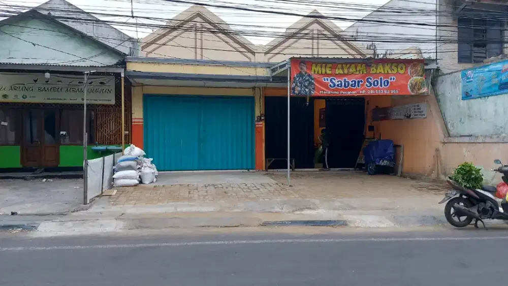 Disewakan TOKO STRATEGIS Pinggir Jln Raya (DEPAN UNIGA) DINOYO MALANG