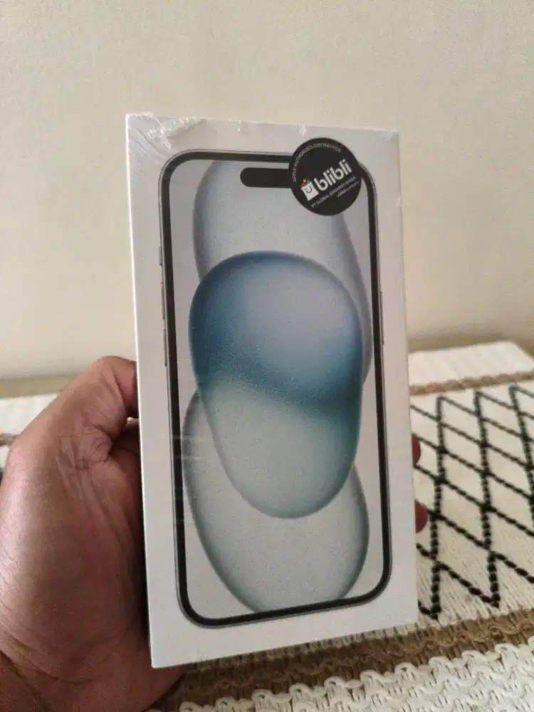 Iphone 15 128 Gb New Segel Greenpeel Garansi Resmi Indonesia