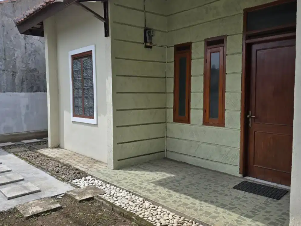 Dijual Rumah Minimalis, 2 Kamar Tidur, Taman Kopo Indah 2 Bandung