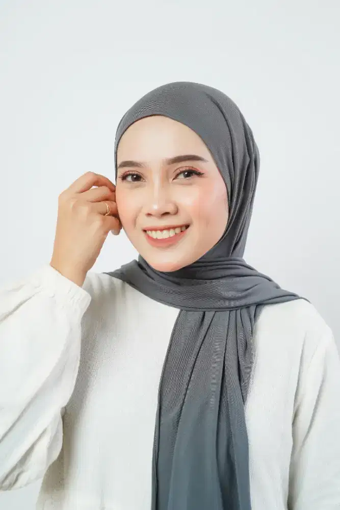 Pashmina Oval Jersey Instan Premium | Nyaman, Praktis & Anti Ribet