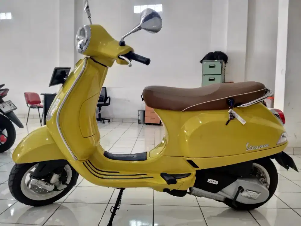 VESPA LX 125 IGET 2025 PAJAK ON CASH KREDIT DP 2.5JT