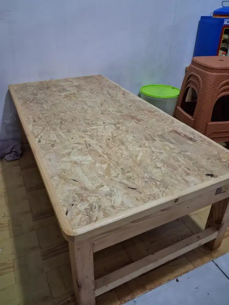 meja lesehan untuk usaha
