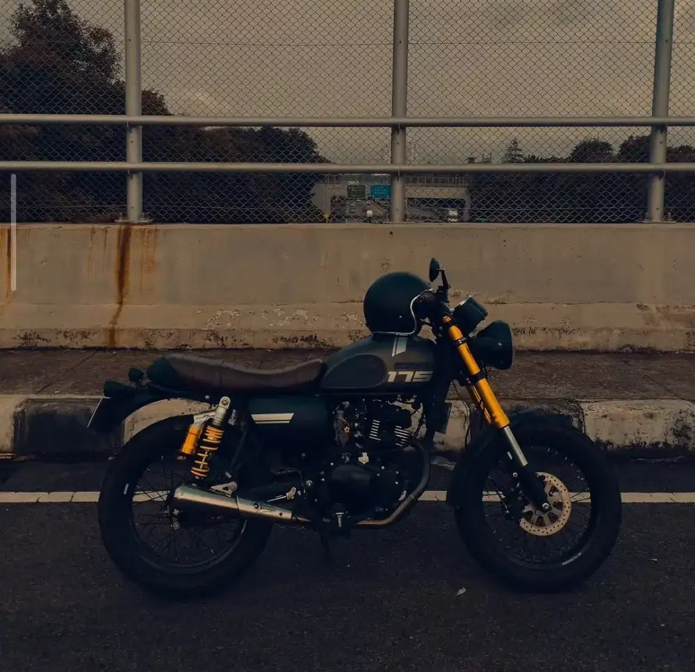Kawasaki W175 Scrambler