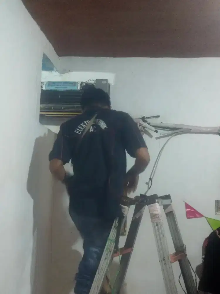 Service AC dan perbaikan AC