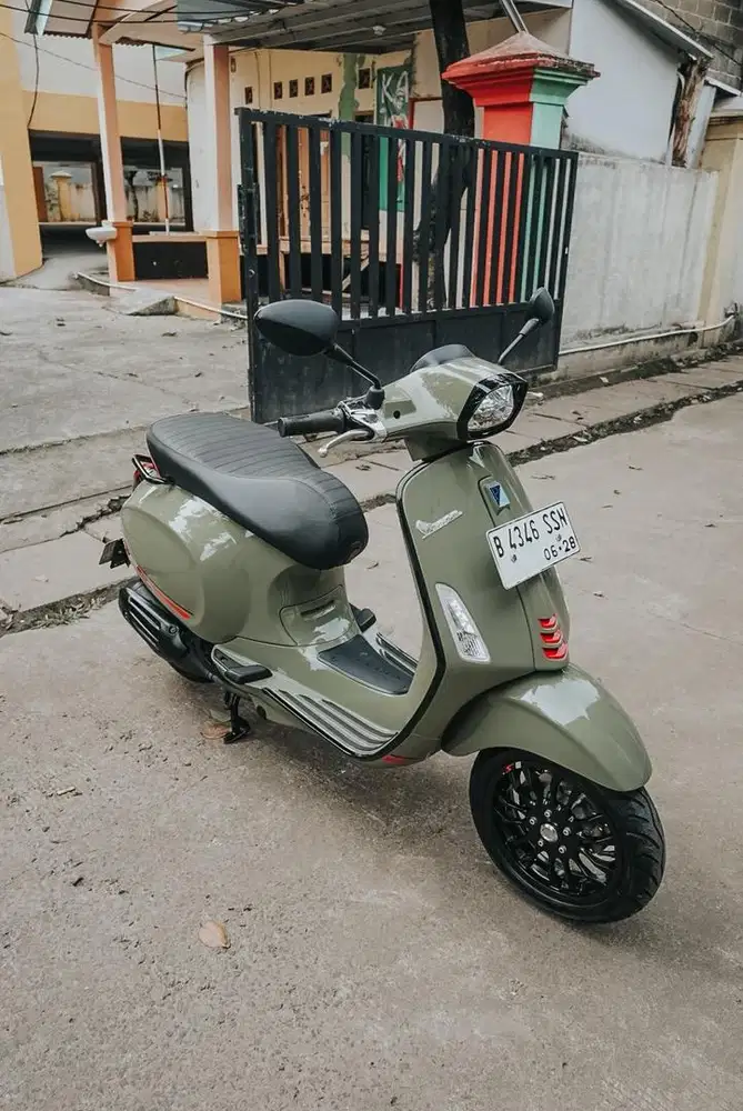 Vespa Sprint S 150 ABS 2023 LOW KM ALERT