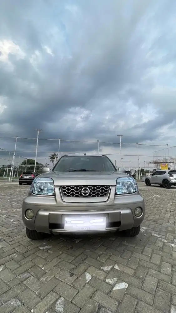 Nisan xtrail 2003