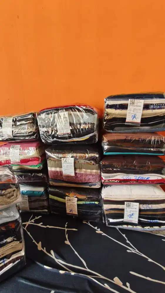 Lowongan Kurir dan Setrika Uap Laundry