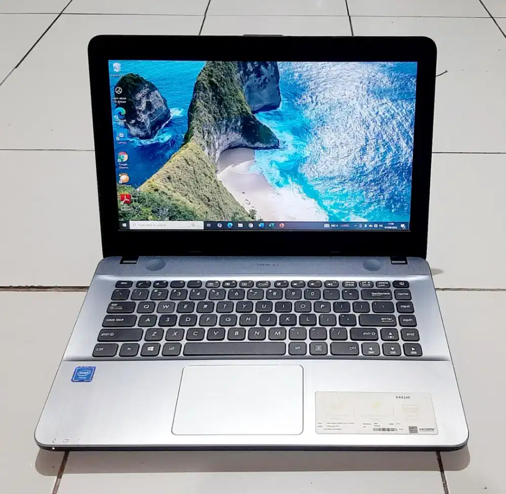 Laptop Asus X441M Normal Mulus Baterai Ok