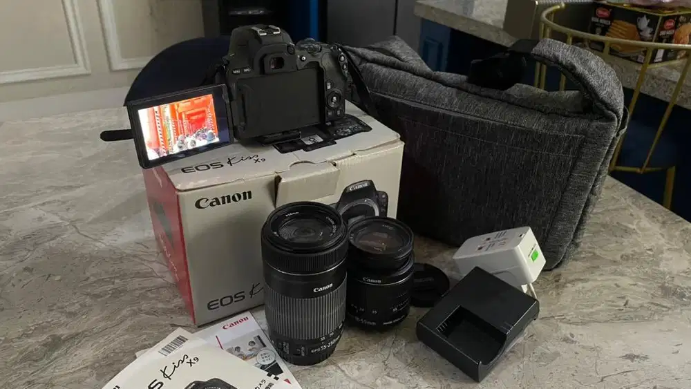 Dijual Canon EOS Kiss X9 / 200D Full set Siap Pakai