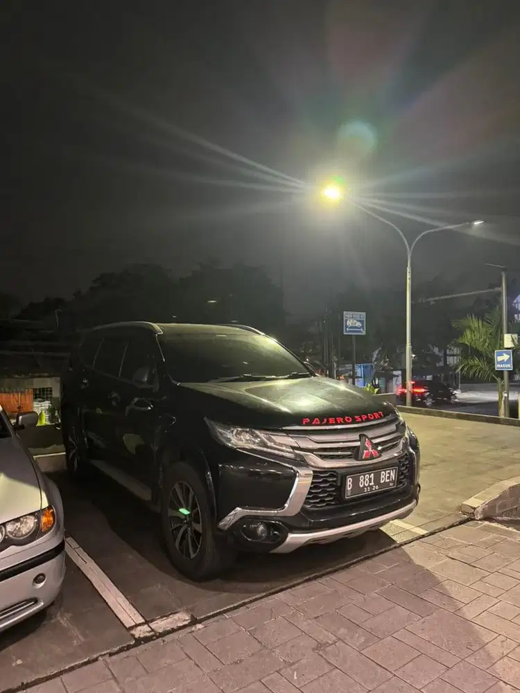 mitsubishi pajero dakar 4x2 limited edition tgn pertama bt/tt