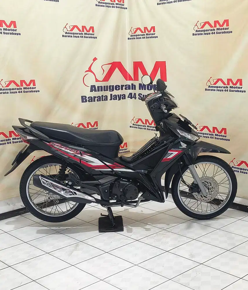 Ready Honda supra x 125 fi spoke Tahun 2023 warna Hitam