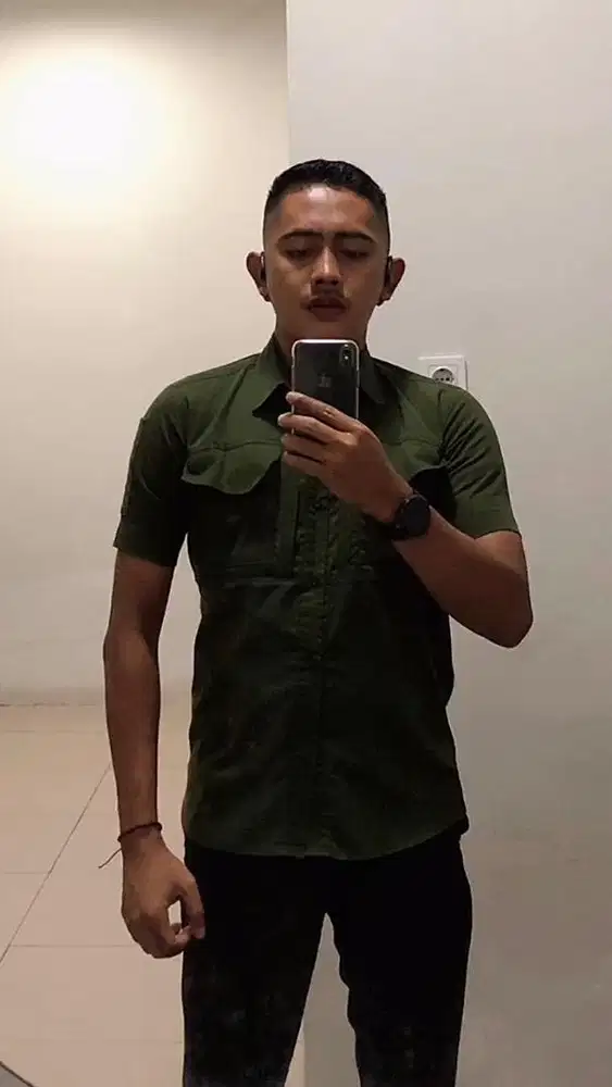 Mencari pekerjaan sebagai DRIVER pribadi