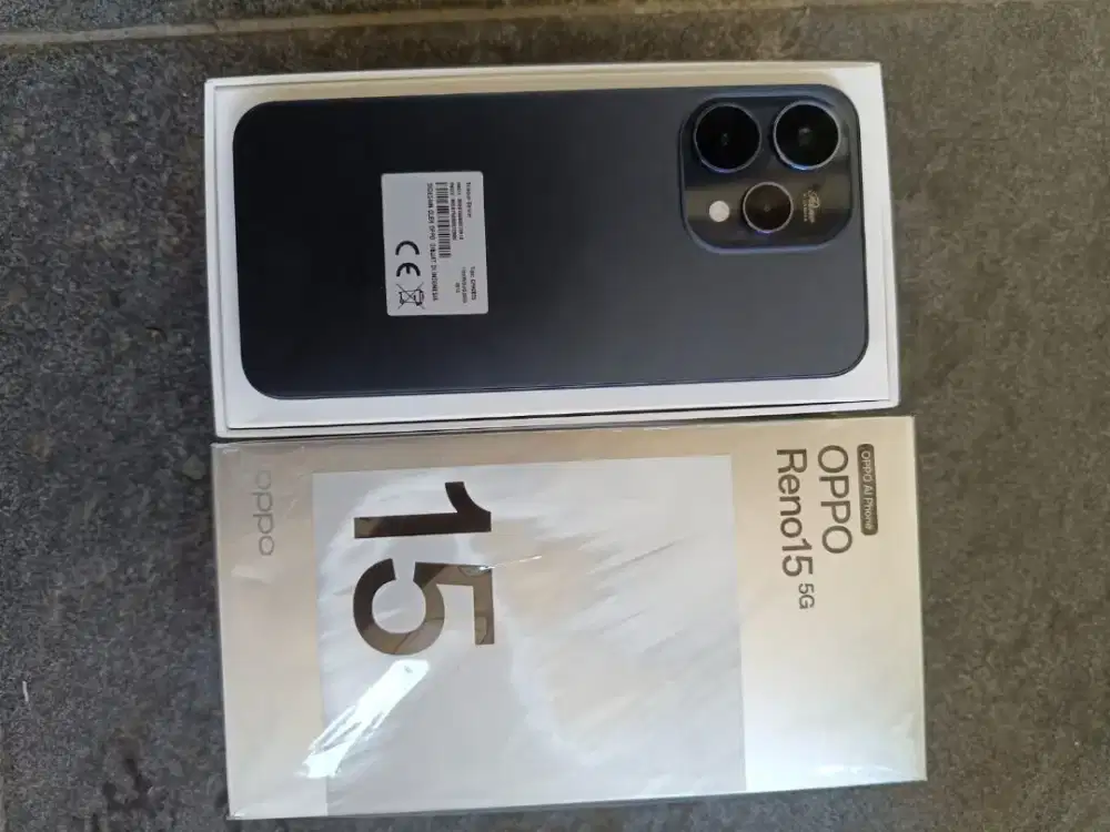 Reno 15 5g 12/256 fullset likenew