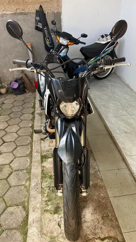 Kawasaki KLX Dtracker 150