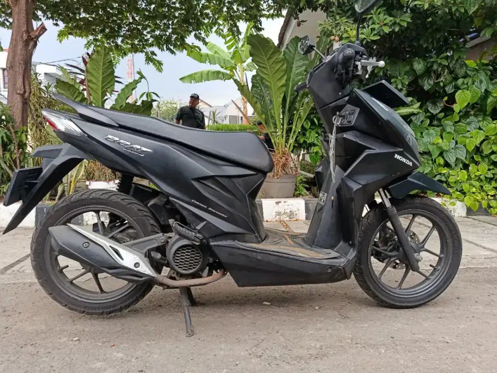 Motor Honda beat deluxe 2023 lengkap