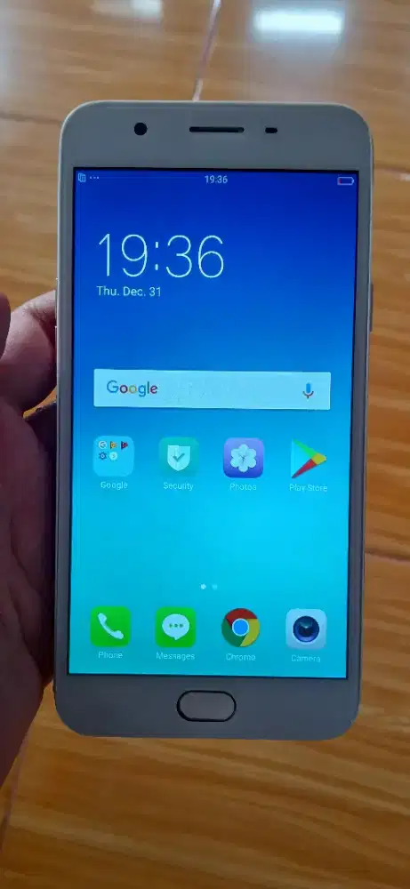 Oppo f1s kondisi mulus