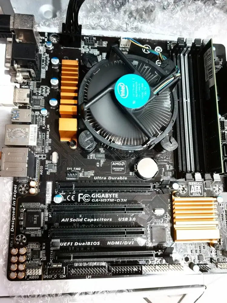 Mainboard Gigabyte GA-H97M-D3H CPU G3250 3.2GHz