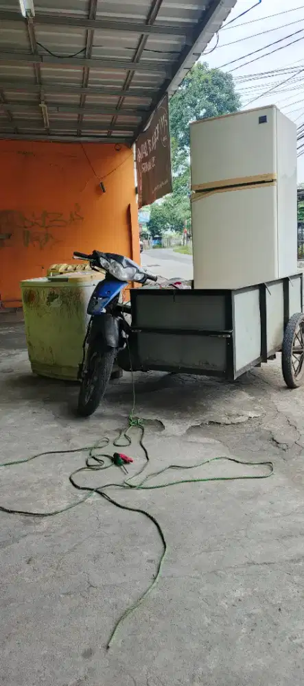 Barang rusak (rongsok)