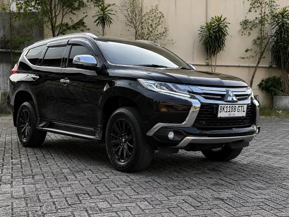 MITSUBISHI PAJERO SPORT 2.4 DAKAR 4x2 AT SUNROOF 2019/2020