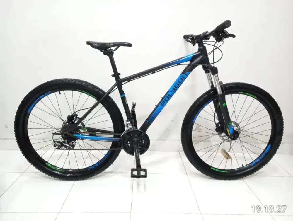 sepeda MTB Polygon premier 4 ukuran 27.5 frame M bisa TT sepeda lain