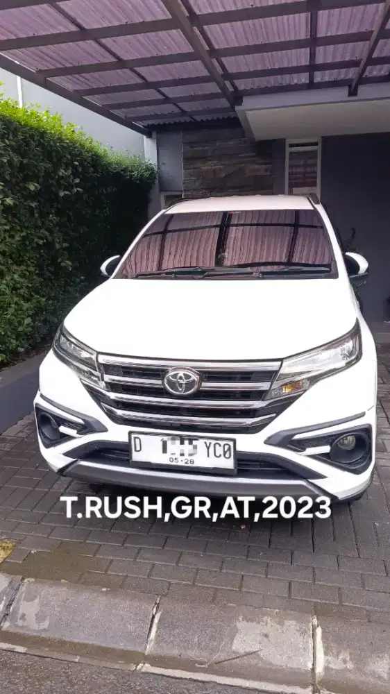Toyota Rush GR Sport,at,2023,putih