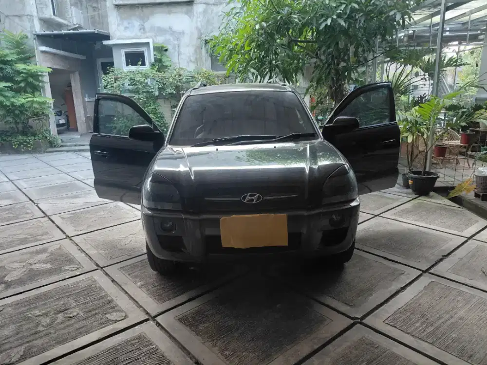 Dijual Hyundai Tucson GLS.2.0 AT 2005