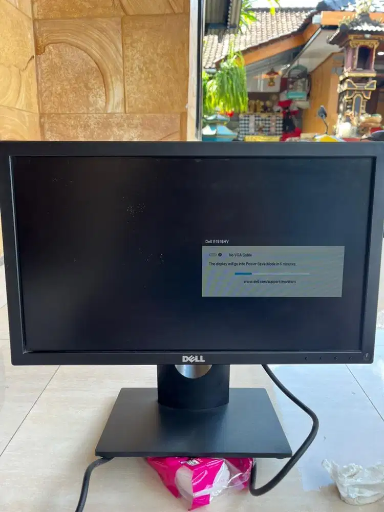 Dijual Monitor Dell E1916HFV