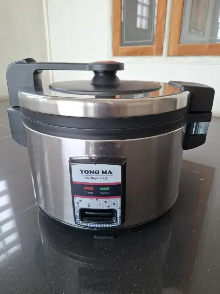 MAGICOM JUMBO UNTUK 30 ORANG