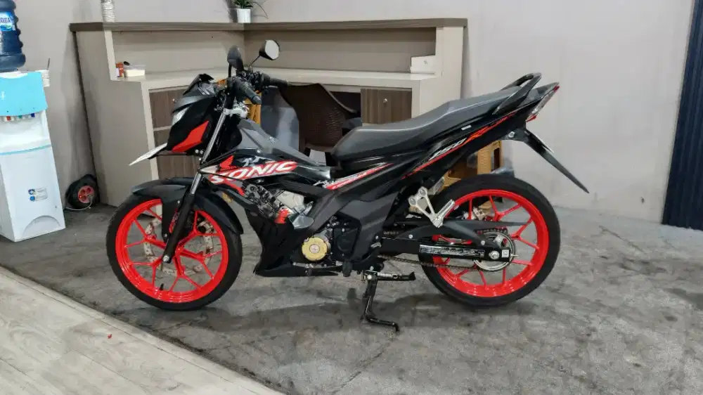 Honda Sonic 150 R 2023 istimewa