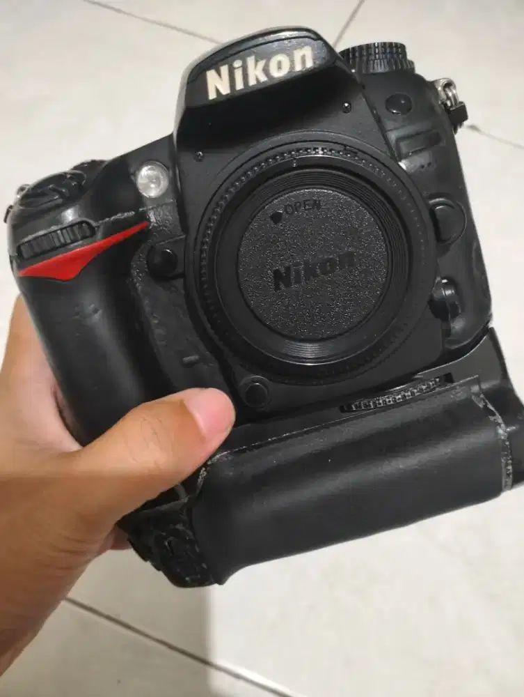 NIKON D7000 BODY ONLY
