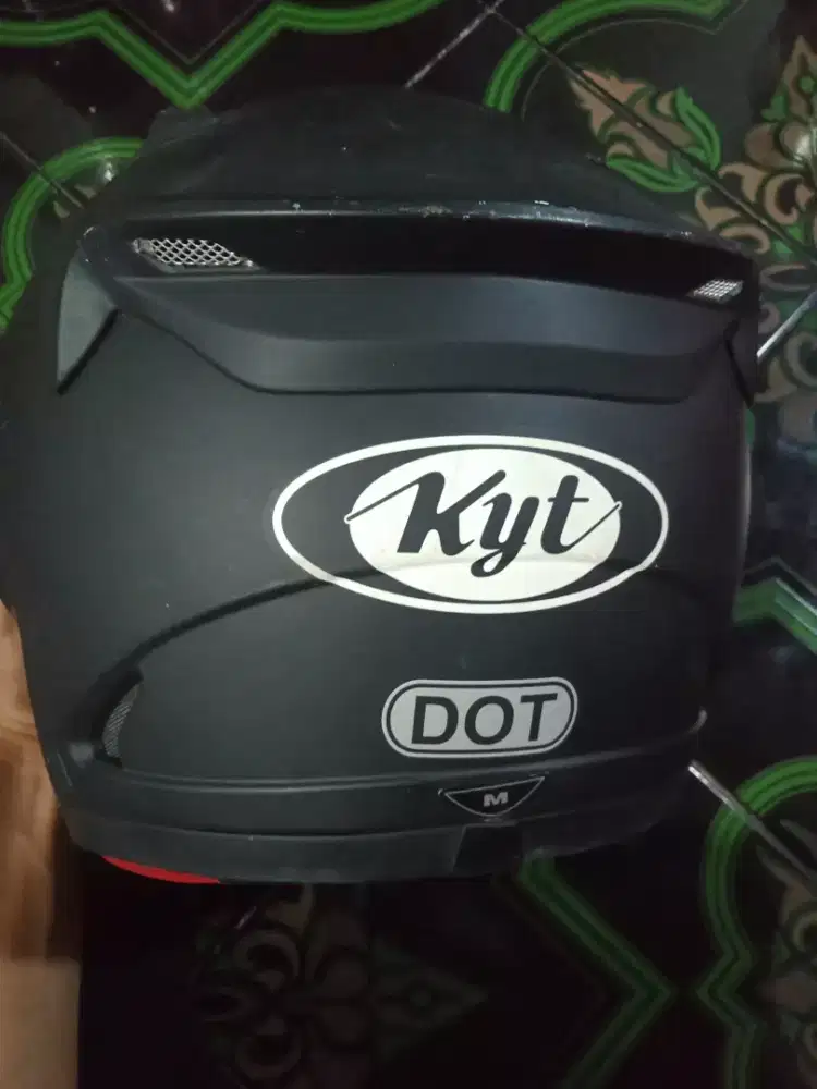 Helm KYT RC seven