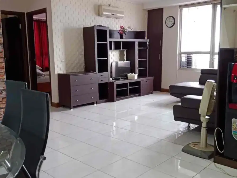 Di Sewa Apartemen Paladian Park Tower A 2BR Full Furnished View Kolam Renang & Mall Artha Gading
