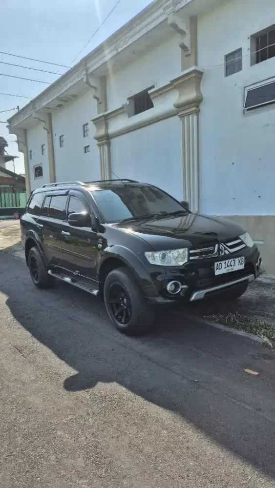 pajero sport DAKAR VGT SUNROOF 2015