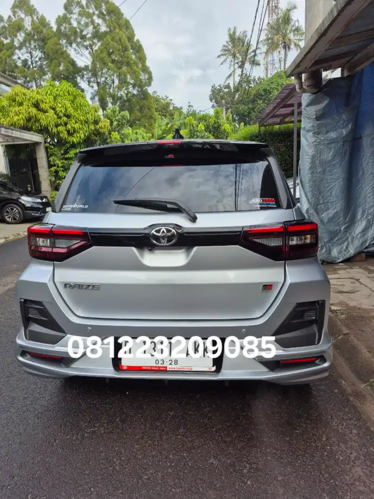 Toyota Raize GR 1.0T matic two tone 2022,hitam silver bisa kredit
