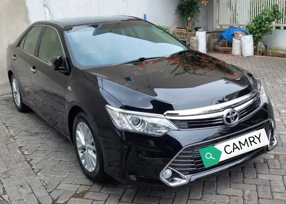 CAMRY 2.5 V AT (2017)