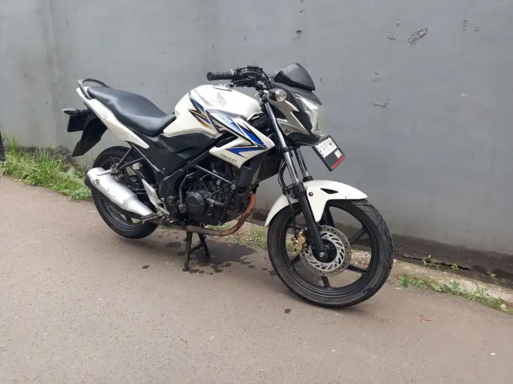Honda CB150R tahun 2013 surat lengkap pajak telat plat Jaksel
